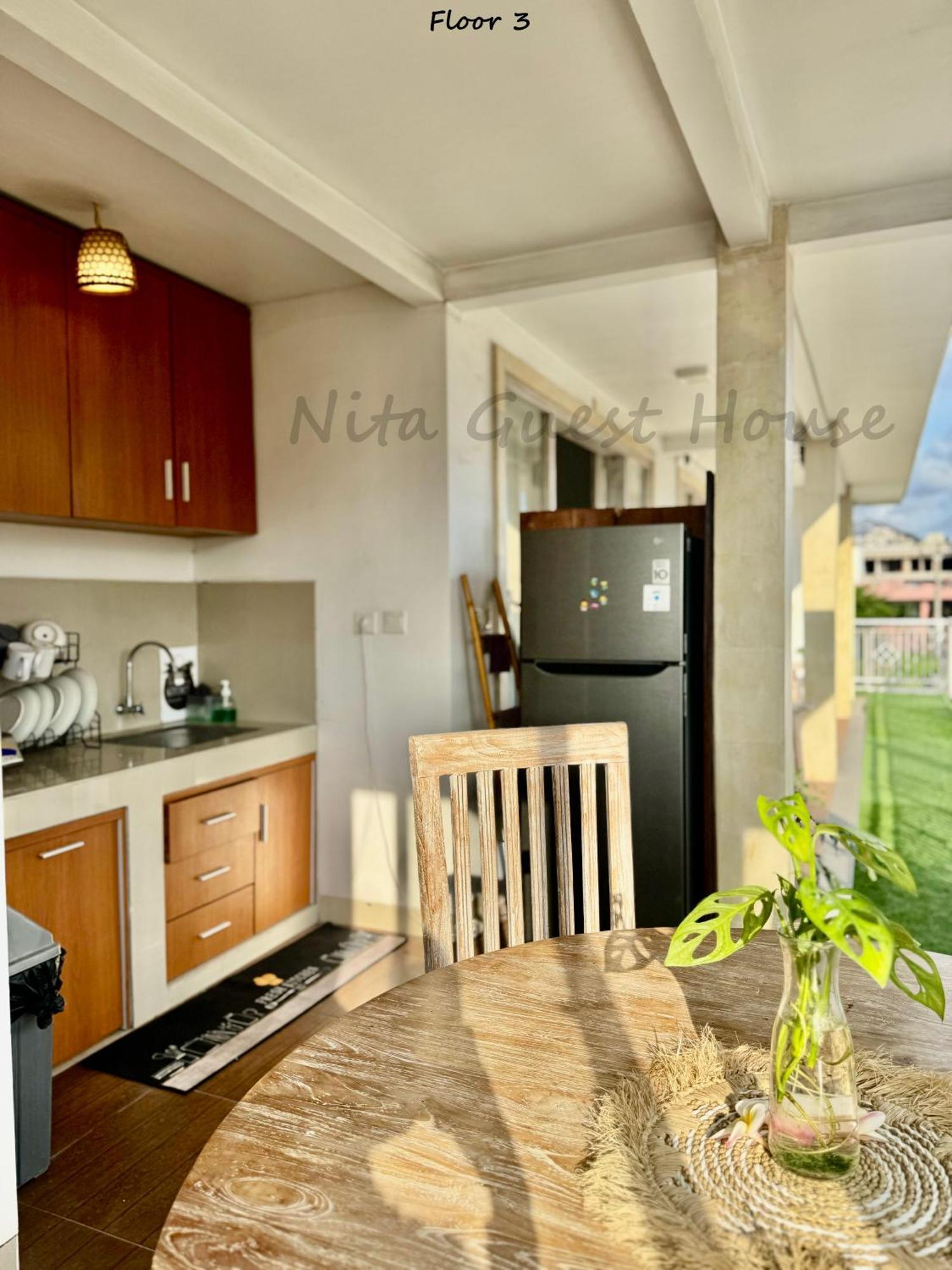 Nita Guest House Bali チャングー エクステリア 写真