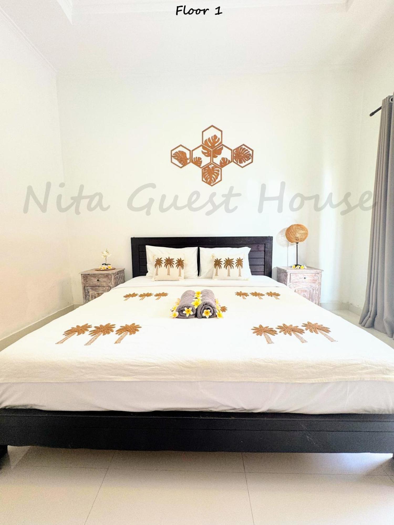 Nita Guest House Bali チャングー エクステリア 写真